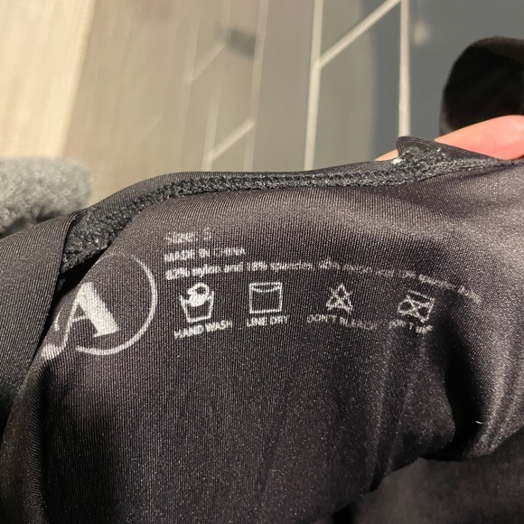 Andie Montauk one-piece, size small, flat black - Picture 5 of 5